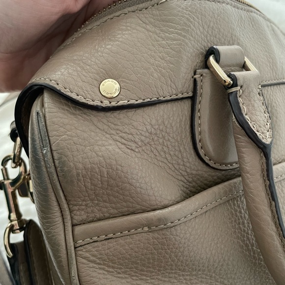 Tan COACH large crossbody bag - Picture 5 of 5